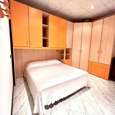 Marina Apartment *